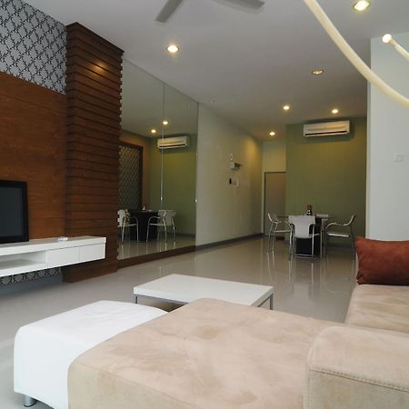 D'Embassy Service Residence Suite Kuantan Exterior photo